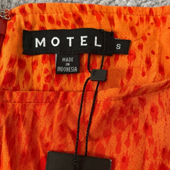 Urban outfitters Motel Rocks, orange, patterned skirt - Picture 4 of 5